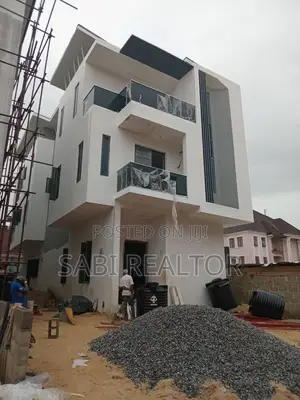 Furnished 5bdrm Duplex in Ikeja for sale