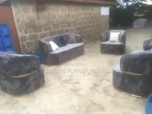 3/3/1/1 Lao Sofa Chair