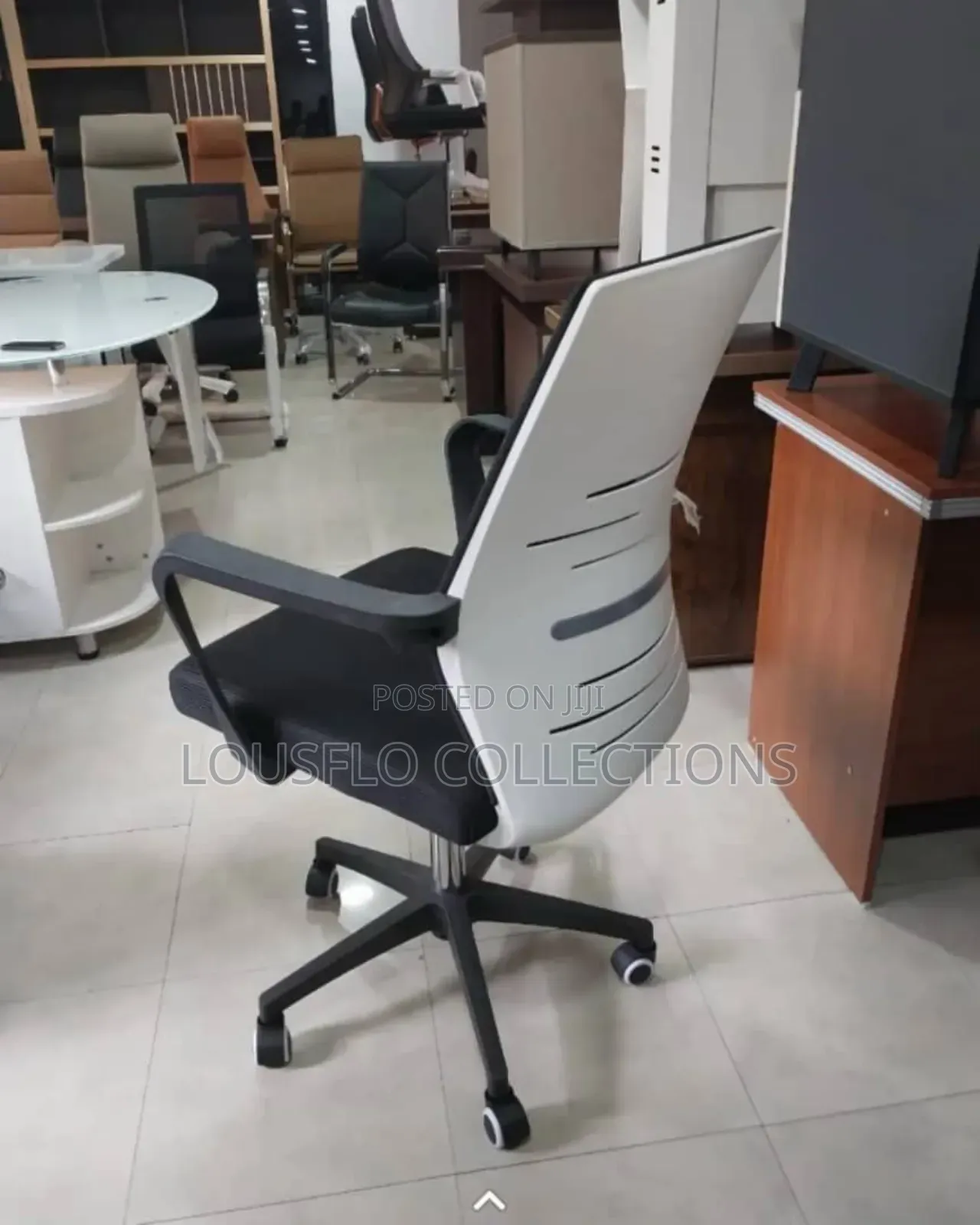 Quality Adjustable Fabric Office Chairs