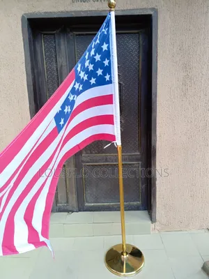 Your Quality Gold  Standing Flag Pole With Flag