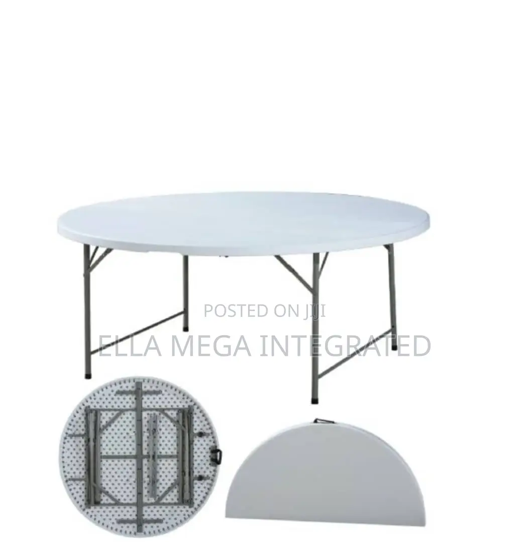 Round Table Event Outdoors.