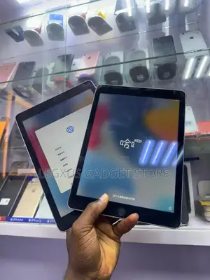 Apple iPad Air 2 32 GB Gray