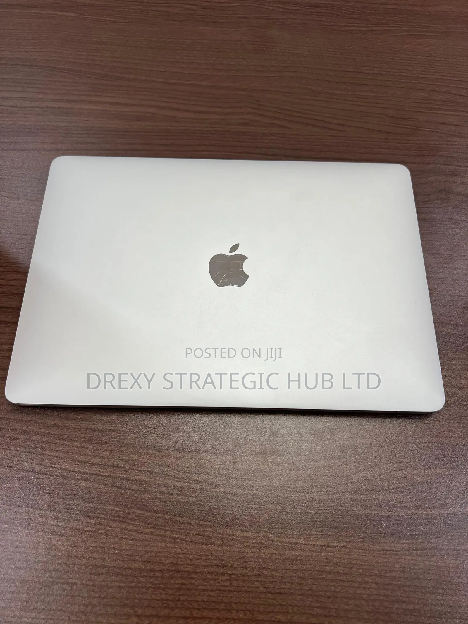 Laptop Apple MacBook Pro 2017 8GB Intel Core i5 SSD 256GB