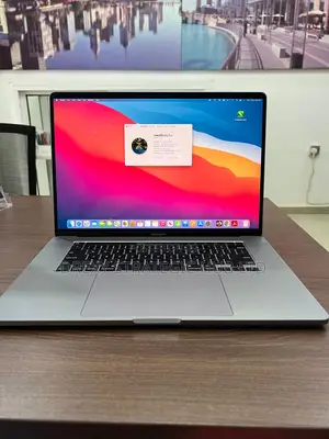 Laptop Apple MacBook Pro 2019 16GB Intel Core i7 SSD 512GB