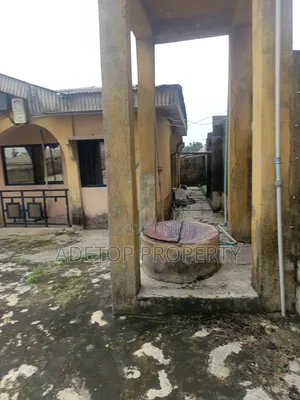 Furnished 3bdrm Block of Flats in Egbeyemi Estate, Ijede / Ikorodu