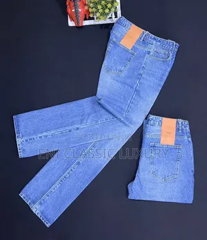 Premium Quality Luxury Men's Jeans Balenciaga Well Branded