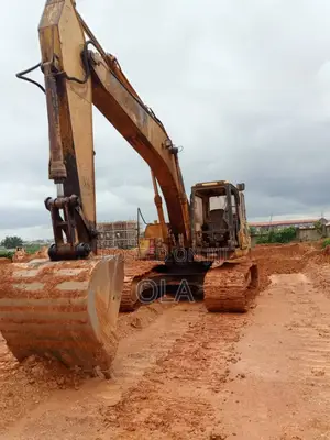 Caterpillar Excavator 320bl