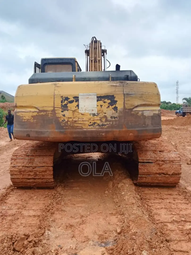 Caterpillar Excavator 320bl