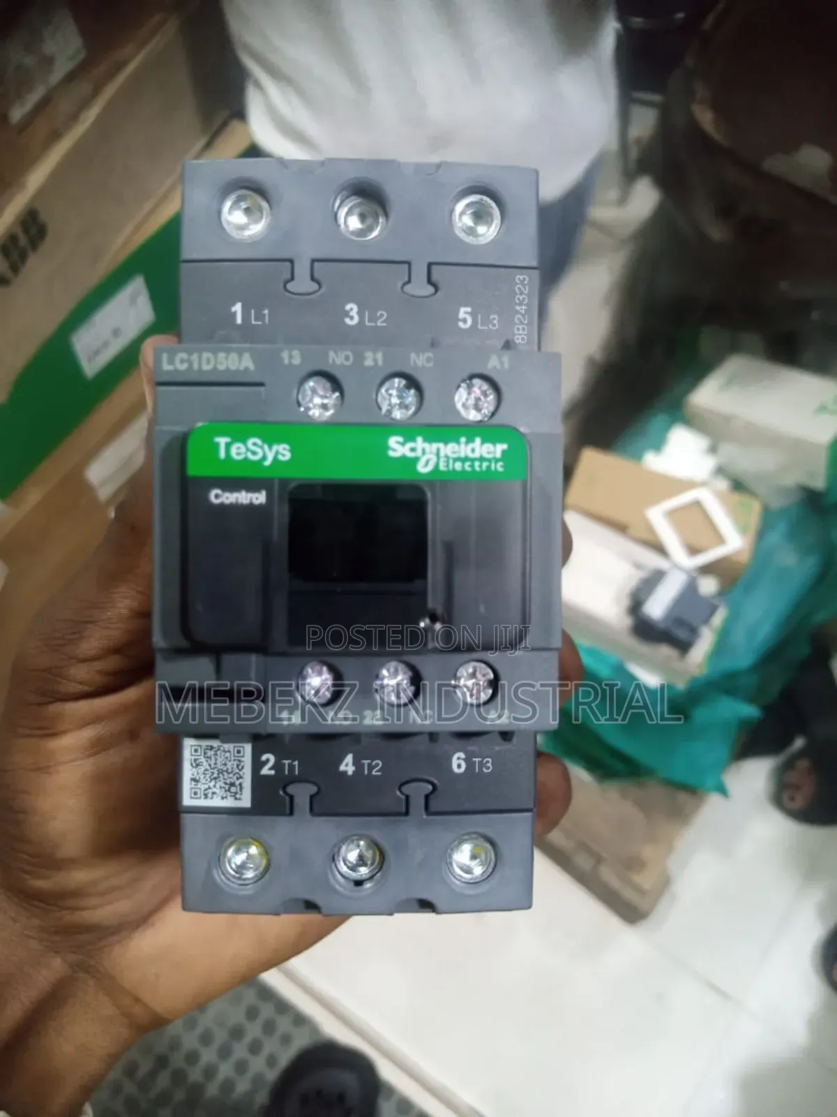 Schneider Contactor Lc1d50am7