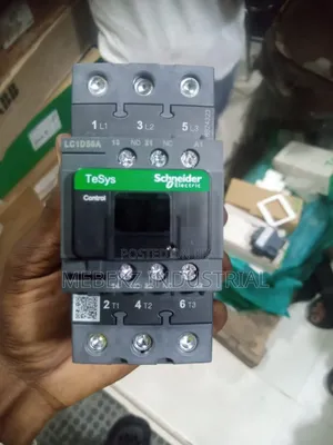 Schneider Contactor Lc1d50am7
