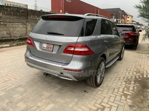 Mercedes-Benz M Class ML 350 4Matic 2013 Gray