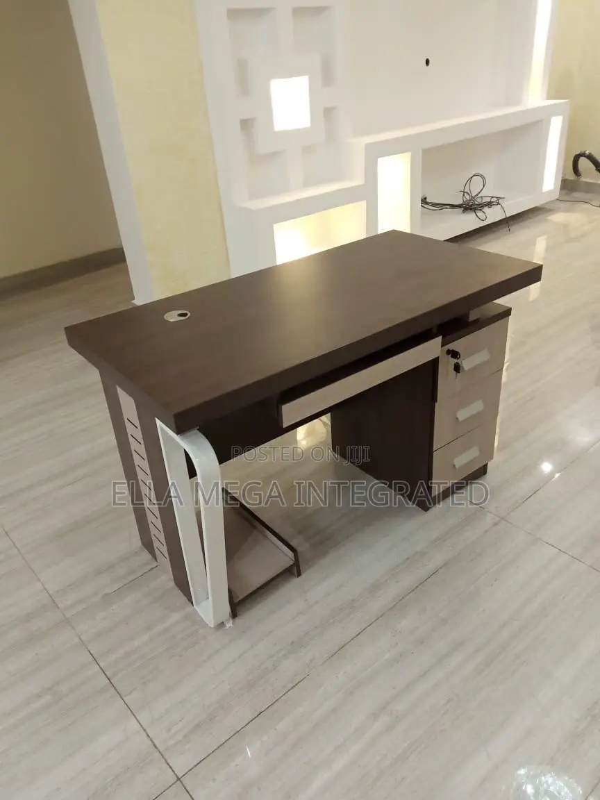 Office Table With Drawer and Store
