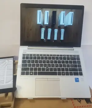 New Laptop HP EliteBook 820 8GB Intel Core i5 SSD 1T