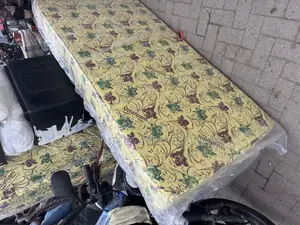 Vitafoam Mattress 6x3ft by 8 Inches