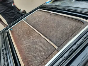 Roof Glass for Toyota Venza No3 Available
