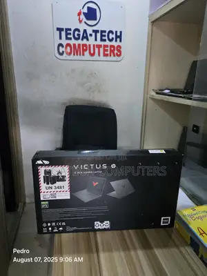New Laptop HP Omen 15t 16GB Intel Core I5 SSD 512GB