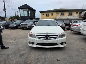 Mercedes-Benz C300 2009 White