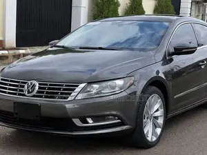 Photo - Volkswagen Passat 3.6 V6 SE 2012 Gray