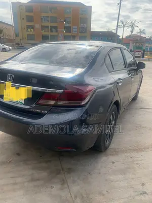 Photo - Honda Civic Sedan LX 2013 Gray
