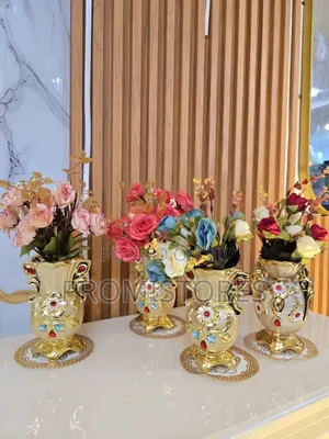 Luxury Ceramic Vase With Flower