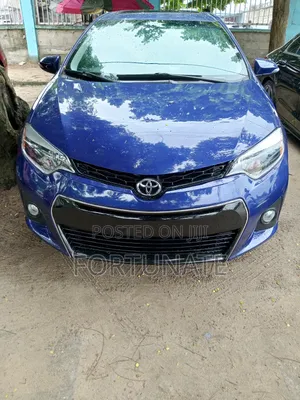 Toyota Corolla 2015 Blue