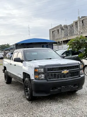 Chevrolet Silverado 2014 White
