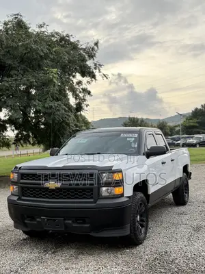 Chevrolet Silverado 2014 White