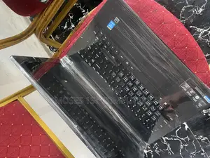 New Laptop Lenovo 8GB Intel Core I5 HDD+SSD 320GB