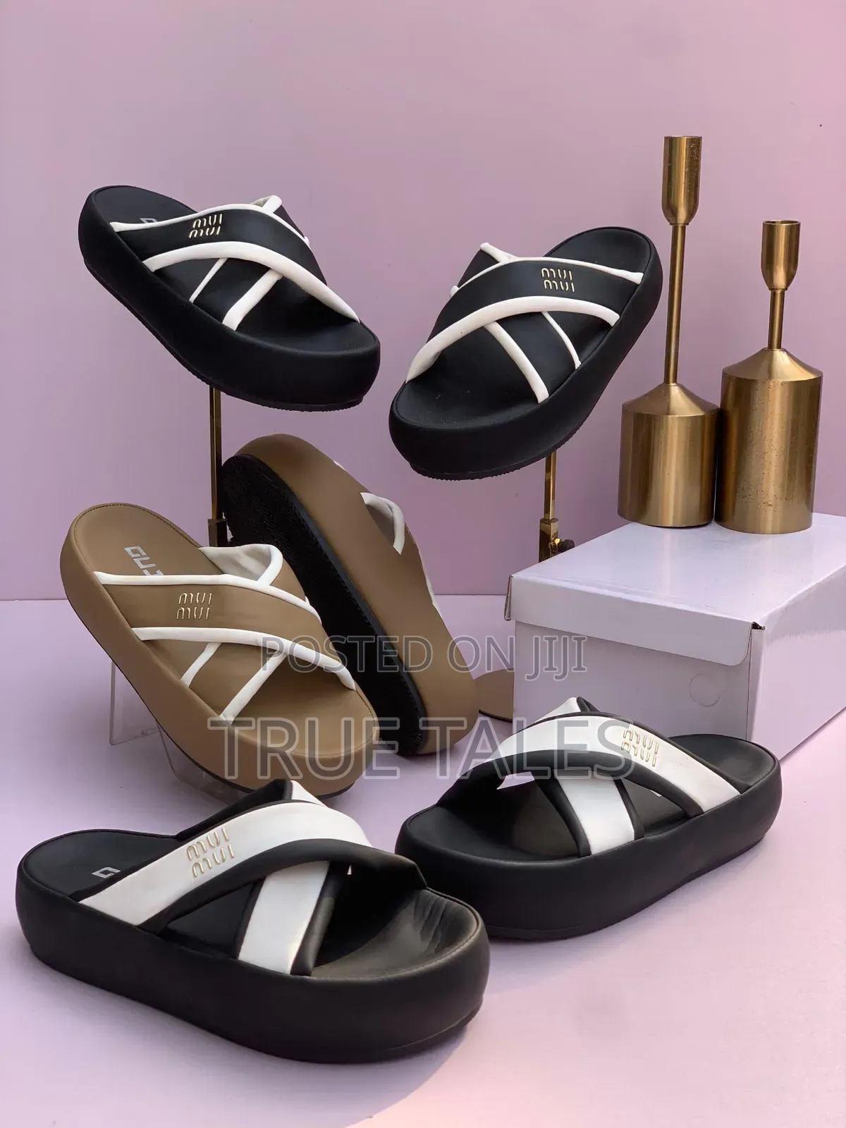 High Quality Balanced Chic Slides