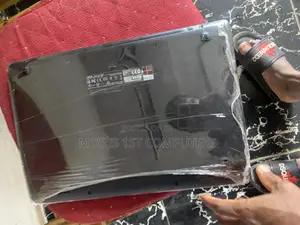 New Laptop Asus 4GB Intel HDD+SSD 320GB