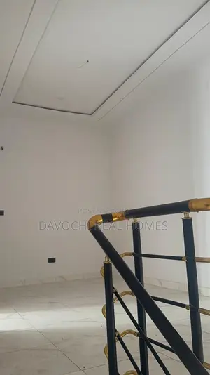 4bdrm Duplex in Ikota for rent