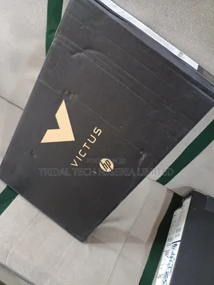 New Laptop HP Victus 16 16GB Intel Core i7 SSD 1T