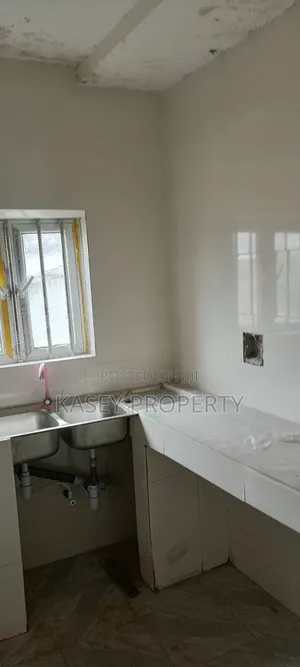 1bdrm Bungalow in Warri for rent
