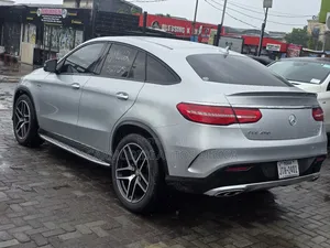 Mercedes-Benz GLE-Class 2016 Silver