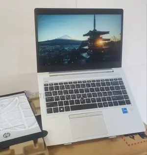 New Laptop HP EliteBook 8440w 8GB Intel Core i5 SSD 256GB
