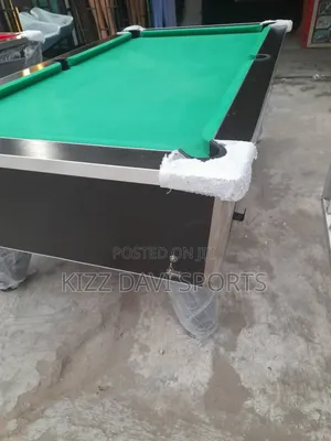 Marble and Coin Snooker Board With Accessories Brand New