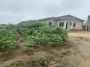 A 842+Sqm Table Land Off Mbak Road Osongama Extension Uyo, Block E