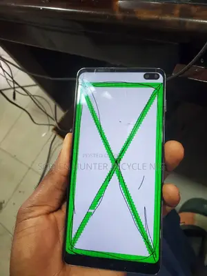 Photo - Original Samsung S10 Plus Screen