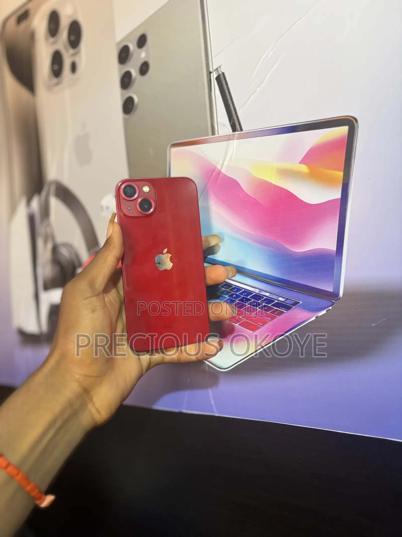 Apple iPhone 13 128 GB Red