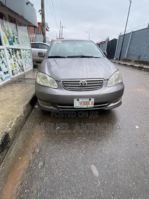 Photo - Toyota Corolla S 2004 Gray
