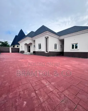 3bdrm Bungalow in Apo District for sale