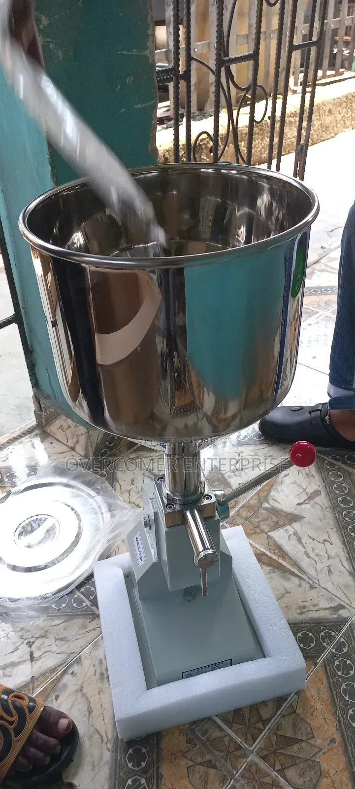 Manual Liquid Filling Machine