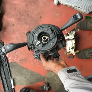 BMW E46 X3 X5 Steering Angle Sensor/Horn Control
