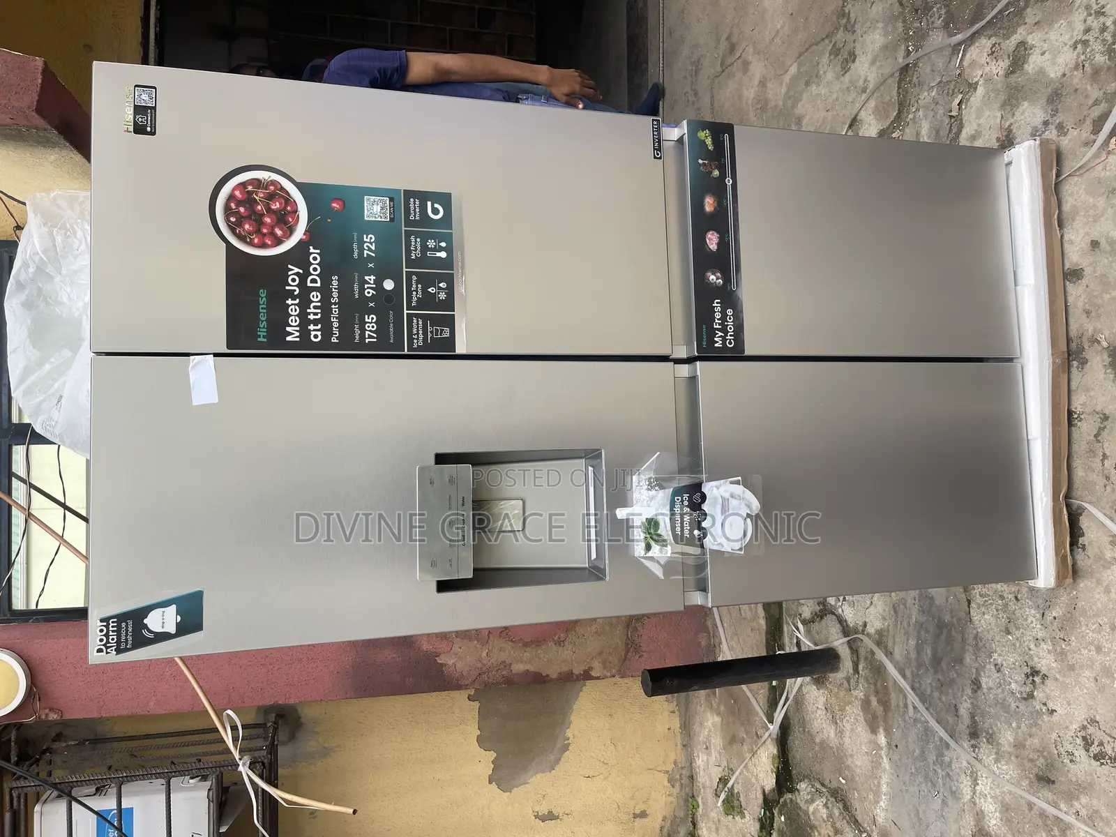482litres Hisense Side by Side Refrigerator