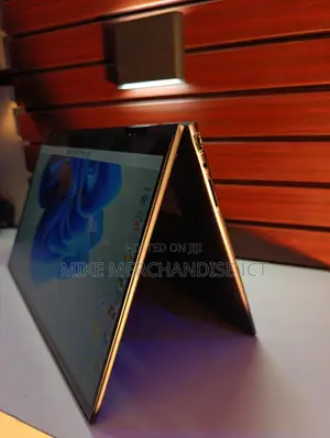 Laptop HP Envy X360 8GB AMD Ryzen 5 SSD 256GB