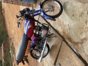 Bajaj Boxer 2020 Red
