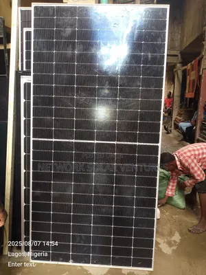 800watts 58.96v 144cell Jinko Solar Panel