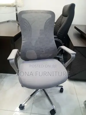 High Quality Foreign Design Fabric Office Swivel Chair