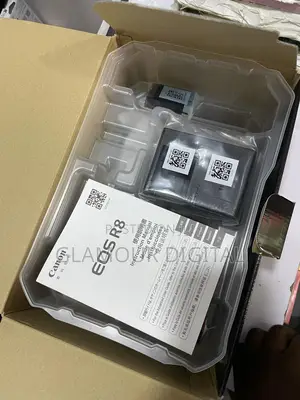 Canon Eos R8 Body Only