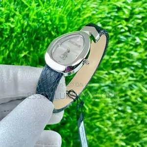 High Quality Luxury Female Roberto Cavali Watch